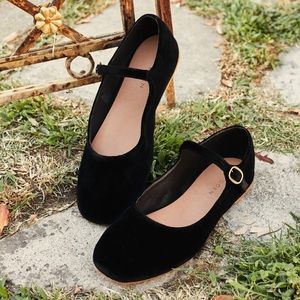 Doen Mary Jane Slipper